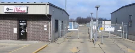 image of Southern Hills Self-Storage office and storage entrance